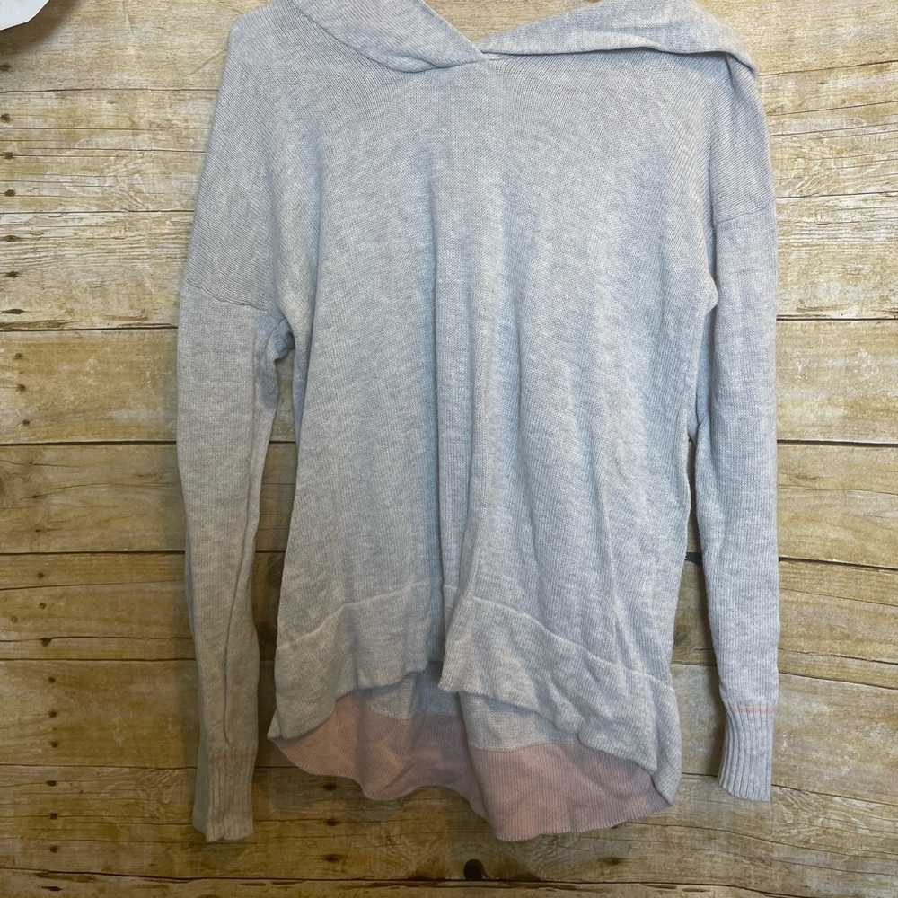 Market & Spruce pullover 🛍